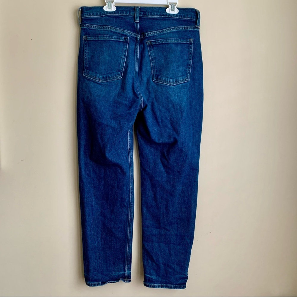 Old Navy extra high-rise sky-hi straight secret-smooth pockets jeans size 10 - Picture 6 of 9